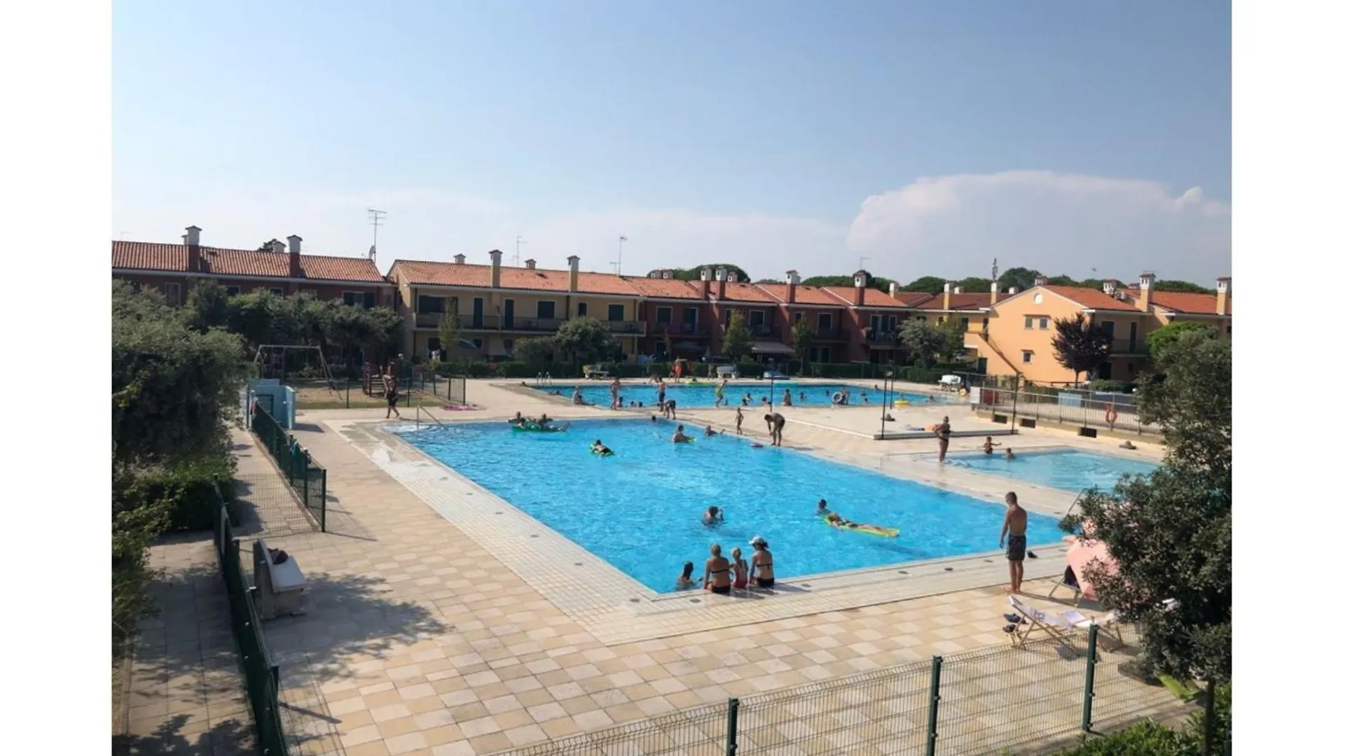 Renovated Home With Pool In Bibione Italy