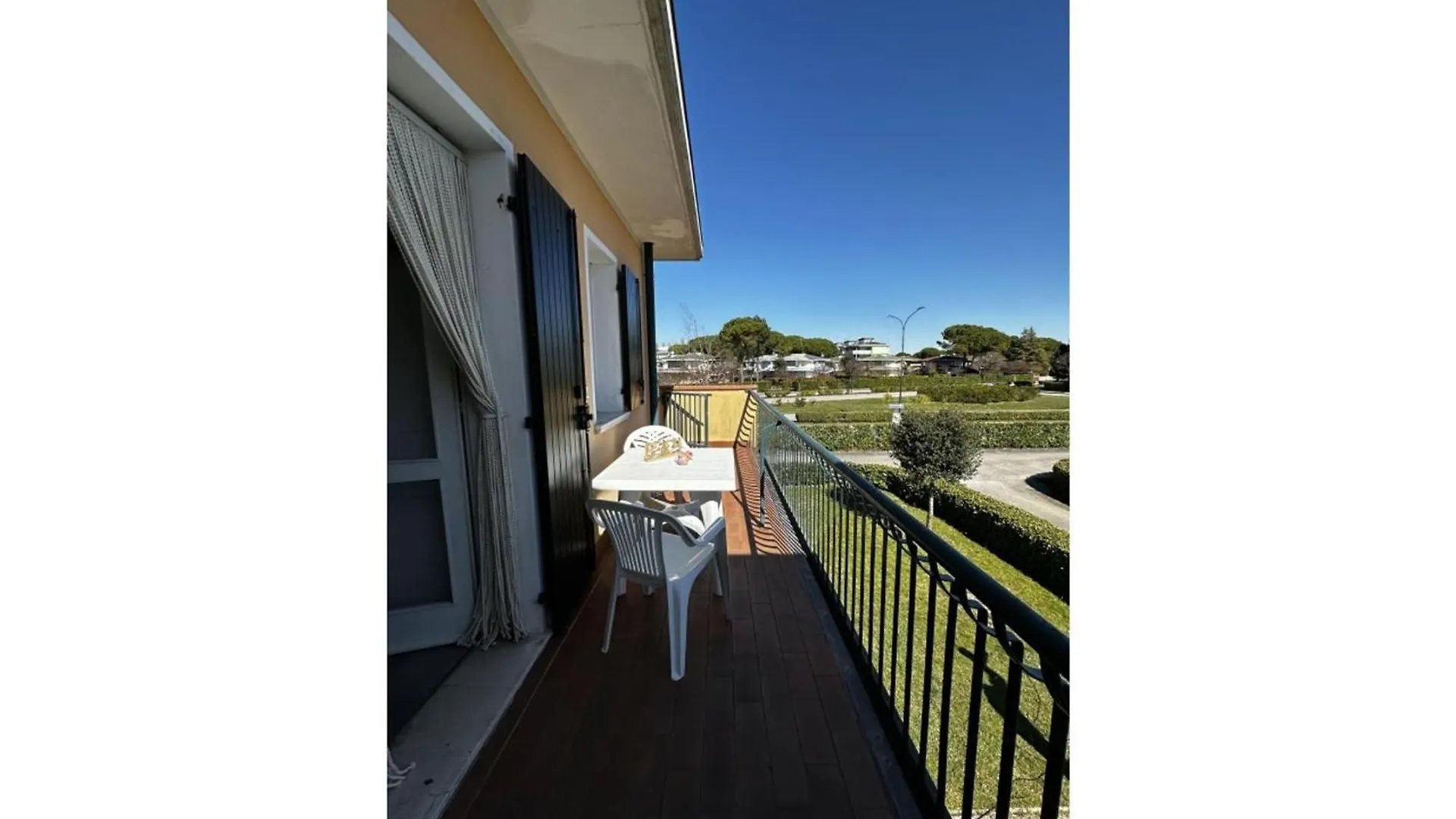 Renovated Home With Pool In Bibione