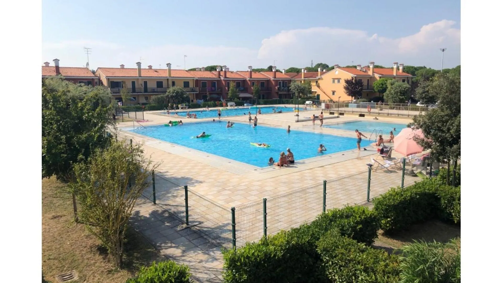Renovated Home With Pool In Bibione 0*,